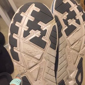 Hoka One One Shoes - Hoka Arahi 3 Hoka One One Shoes - Hoka Arahi 3